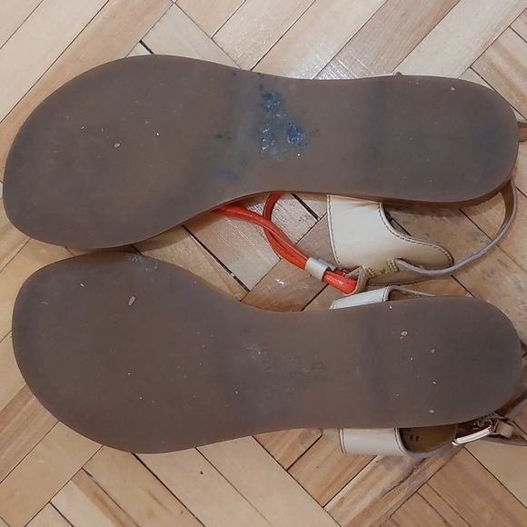 Coach  Cassandra thong sandals size 5.5B - Picture 9 of 10